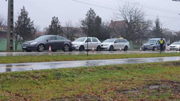 Négy autó koccant a Körte soron 2020 január 28.-án. Fotó: Kovács Dénes