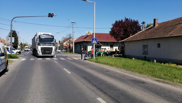 Baleset Békéscsabán 2020.04.27.-én. Forrás: behir.hu/H.D.