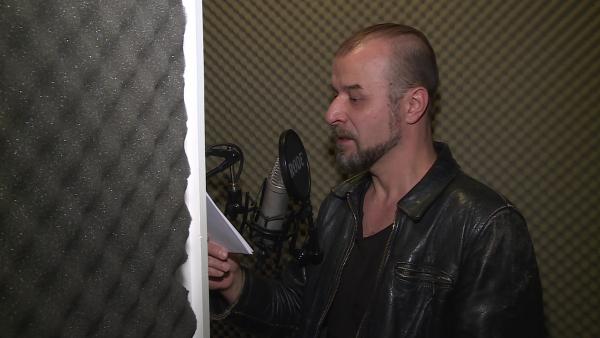 Hangoskönyvek elkészítését kezdeményezte Csomós Lajos színművész. Fotó: Máthé Csongor / behir.hu