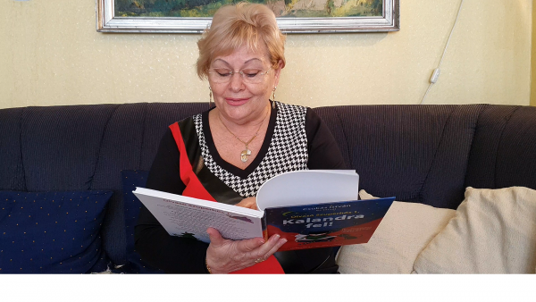 Péter Erika költő is csatlakozott a Békéscsabai Jókai Színház felhívásához.