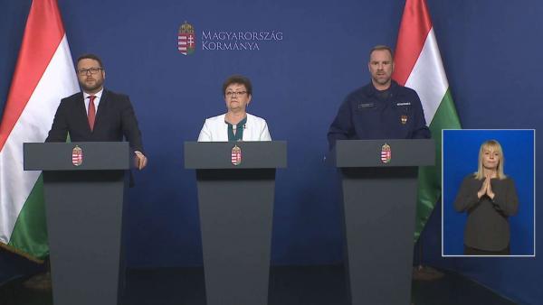 Az operatív törzs sajtótájékoztatója 2020.04.28.-án. Fotó: kormany.hu