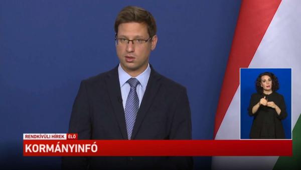 Gulyás Gergely a kormányinfón. Forrás: kormany.hu