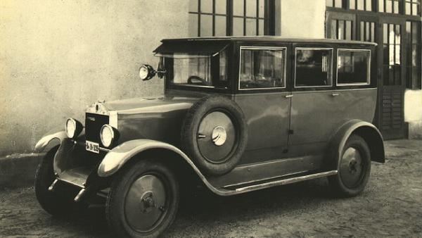 Négykerékfékes Magomobil (fotó: Zsuppán István, Négyesi Pál)