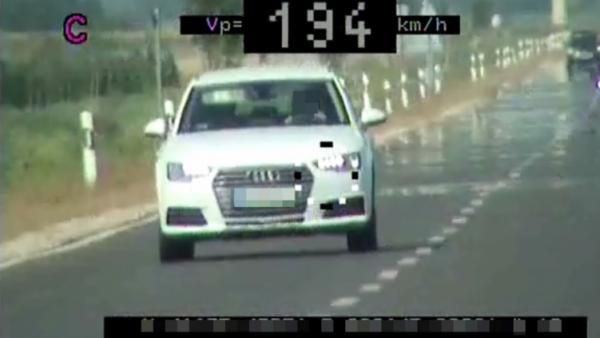 194 km/h sebességgel hajtott egy autós a 47-esen. Forrás: police.hu