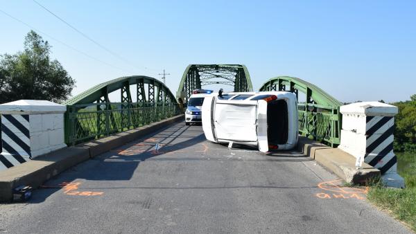 Baleset Gyula külterületén 2020.08.10.-én. Fotó: police.hu