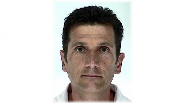 A Szarvasi Rendőrkapitányság körözi a fegyházbüntetésre ítélt Fekete Pétert. Fotó: police.hu