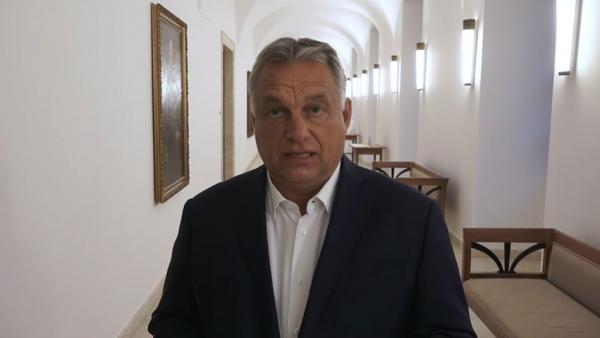 Orbán Viktor miniszterelnök az ülés után (fotó: koronavirus.gov.hu)