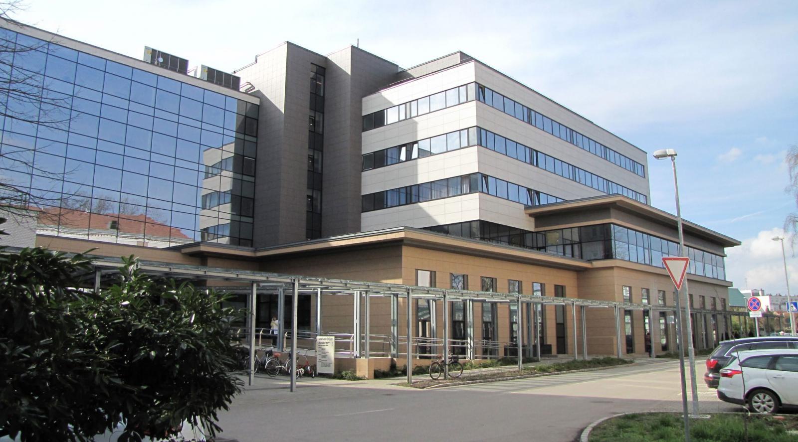 A gyulai kórház (fotó: Gyula Televízió)