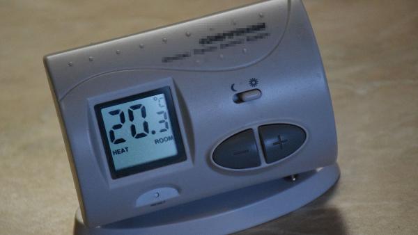 Egy gázkazán termosztátja - Fotó: behir.hu/Such Tamás