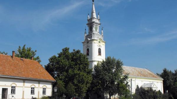 Sarkad belvárosa – (Fotó: Wikipédia)