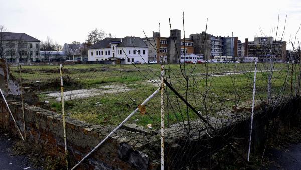 A BÉKÖT fizikális maradványa – Fotó: behir.hu/Such Tamás