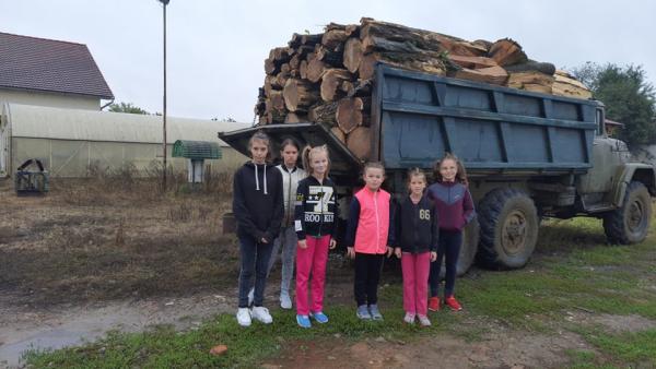 A Nagydobronyi Gyermekotthon lakói javára gyűjtöttek. Forrás: Bonnyai Sándor