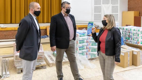 Kálmán Tibor (b), Polgár Zoltán és dr. Pappné Darida Andrea (Forrás: Facebook/Kálmán Tibor)