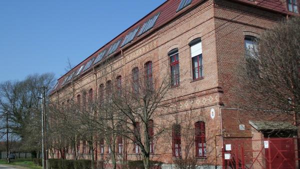 A Szent László utcai iskola