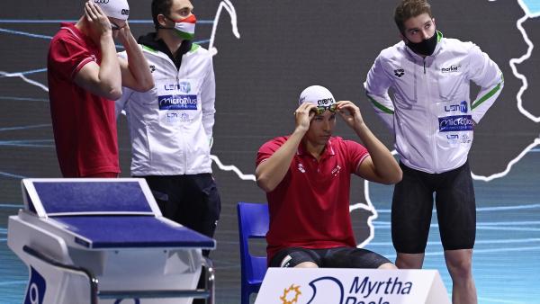 Németh Nándor, Milák Kristóf, Szabó Szebasztián és Bohus Richárd, a férfi 4x100 méteres gyorsúszás döntőjében a budapesti vizes Európa-bajnokságon a Duna Arénában  (Fotó: MTI/Kovács Tamás)