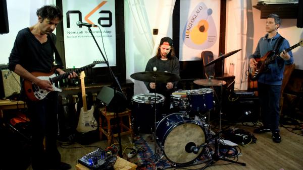 Bujdosó János, Klausz Ádám és Szerető Dániel – Fotó: behir.hu/Such Tamás