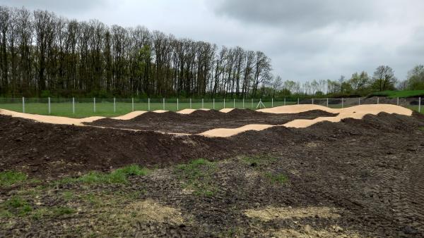 A pósteleki pumpapálya