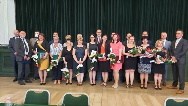 A Pándy Kálmán tagkórház Semmelweis-napi díjazottjai. Fotó: behir.hu/Papp Ádám