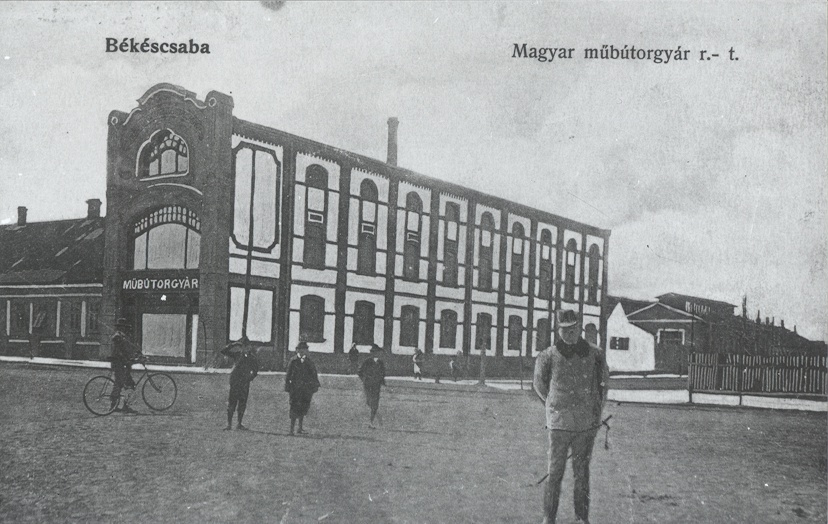 Magyar_Műbútorgyár. Forrás: Csabai házak blog