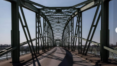 Komáromi híd (fotó: koronavirus.gov.hu)