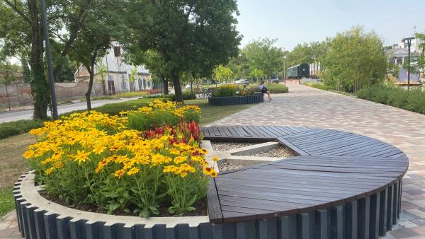 Békéscsaba is indult a Virágos Magyarország - legvirágosabb úti célok megmérettetésén. Forrás: Facebook/Virágos Magyarország