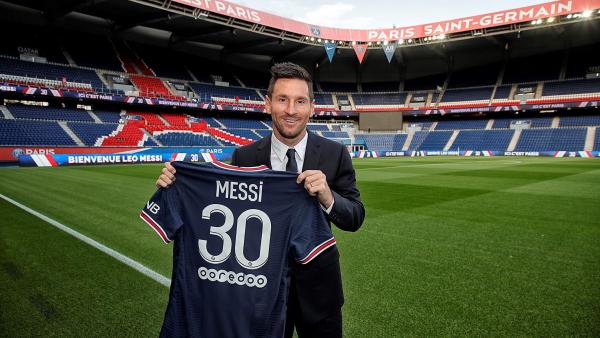 Lionel Messi Párizsban folytatja – (Fotó: psg.fr)