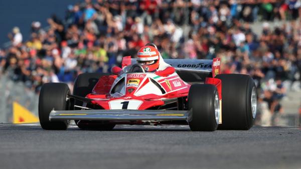 Lauda a Ferrari volánjánál. (Fotó: GEPA/Red Bull Content Pool)