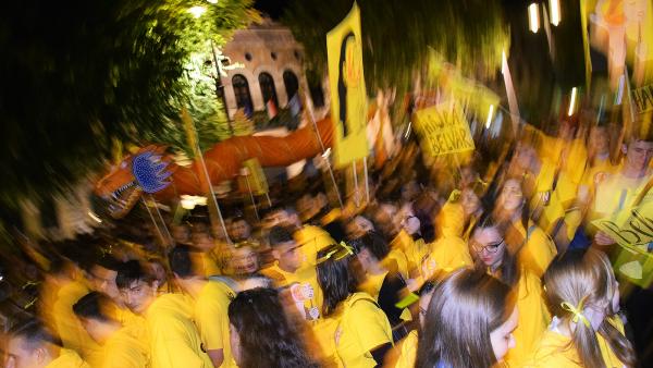 Garabonciás kampánynyitó – Fotó: behir.hu/Such Tamás