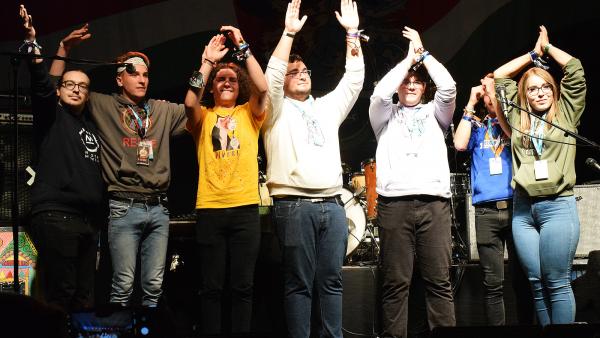 A Csabai Garabonciás Nap diákpolgármester-jelöltjei – Fotó: behir.hu/Such Tamás