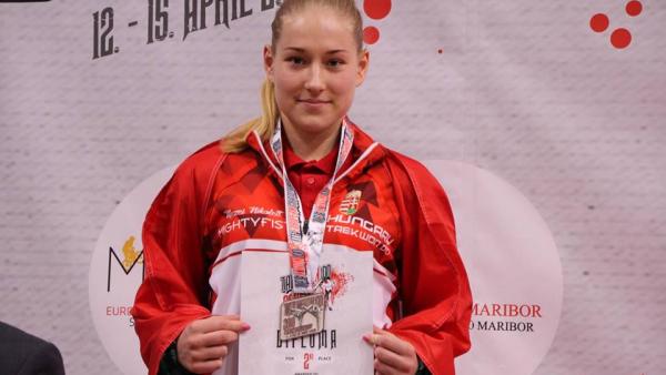 Mezei Nikolett egy korábbi versenyen. Fotó: Békés Megyei Harcművész Szövetség