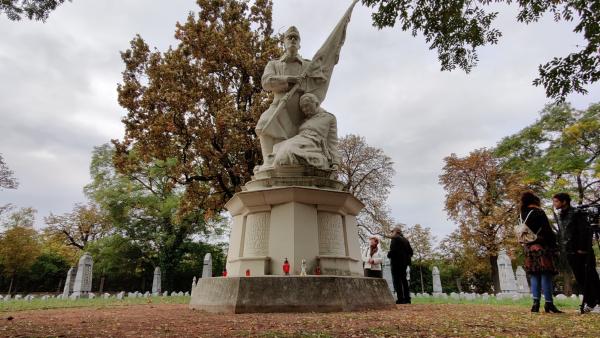 Hősi temető. Fotó: behir.hu/V.D.