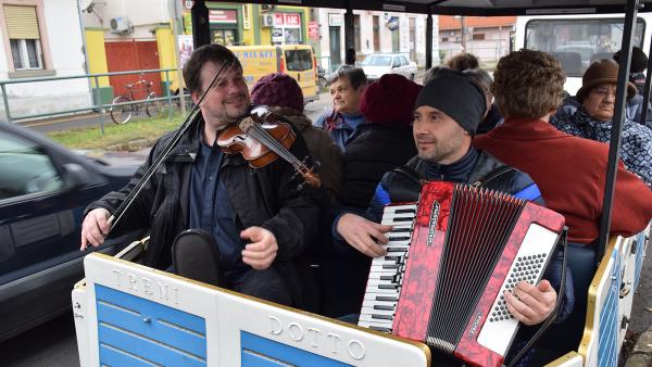 35 éves a Nemzetiségi Klubház (Schäfer Szilveszter és Zsótér Csaba) – Fotó: behir.hu/Such Tamás
