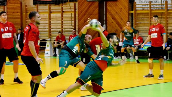 Nagy csata volt az Orosháza és a Békés idei első bajnoki összecsapásán (Fotó: police.hu)