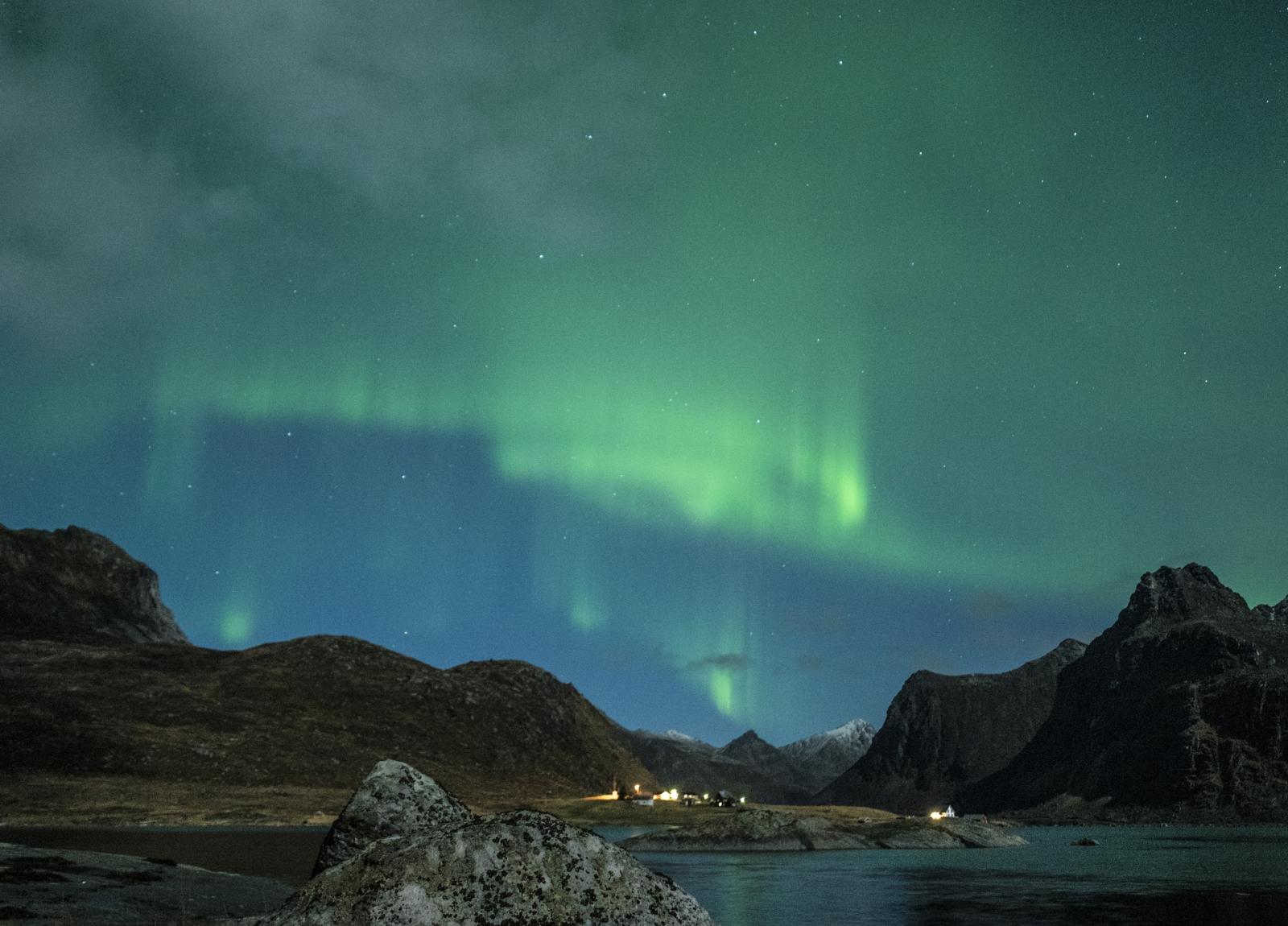 Északi fény Lofotennél (fotó: pixabay.com)
