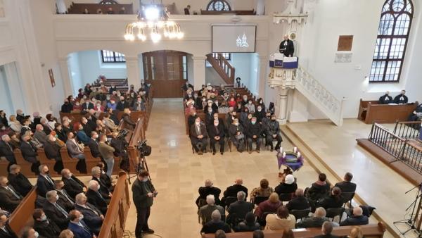 Az evangélikus kistemplom újraszentelése (fotó: behir.hu/ Rusz Richárd)