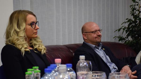 Dr. Kozma-Vízkeleti Dániel előadása a Mathias Corvinus Collegium Szülők akadémiáján – Fotó: behir.hu/Such Tamás