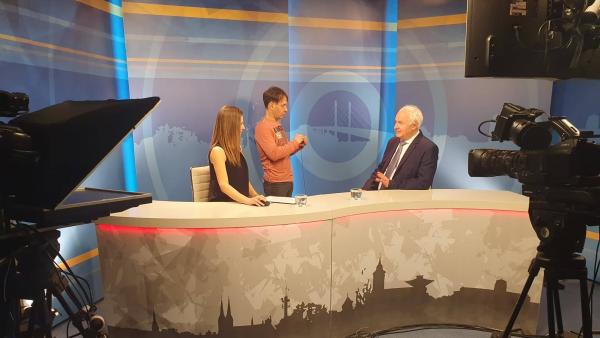 Herczeg Tamás országgyűlési képviselő a 7.Tv stúdiójában (fotó: facebook.com/herczegtamas10)