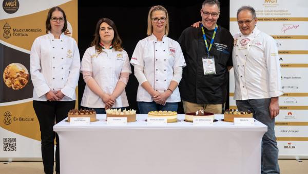 A döntősök (fotó: facebook.com/cukraszipartestulet)