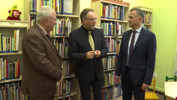 Kovács József, Fekete Péter és Görgényi Ernő (fotó: behir.hu)