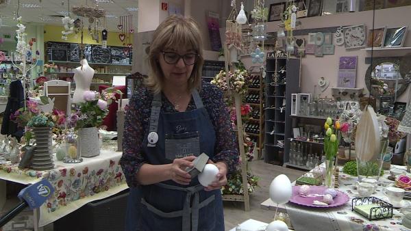 Berczi Gabriella a vintage tojáskészítést mutatta be stábunknak. 