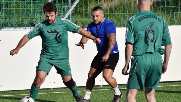 Fitz Pál (kék mezben), azaz Tsubasa kapitány (Fotó: Such Tamás)