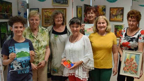 A Padlásterápia néhány tagja – Fotó: behir.hu/Such Tamás