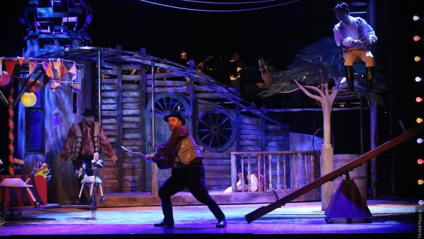 Énekes madár (fotó: Békéscsabai Jókai Színház)