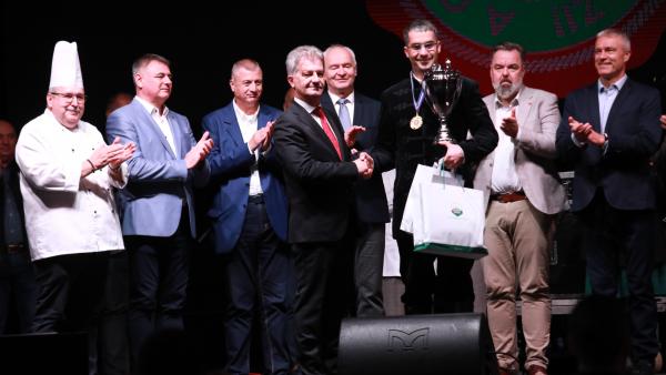 Forrás: Csabai Kolbászfesztivál