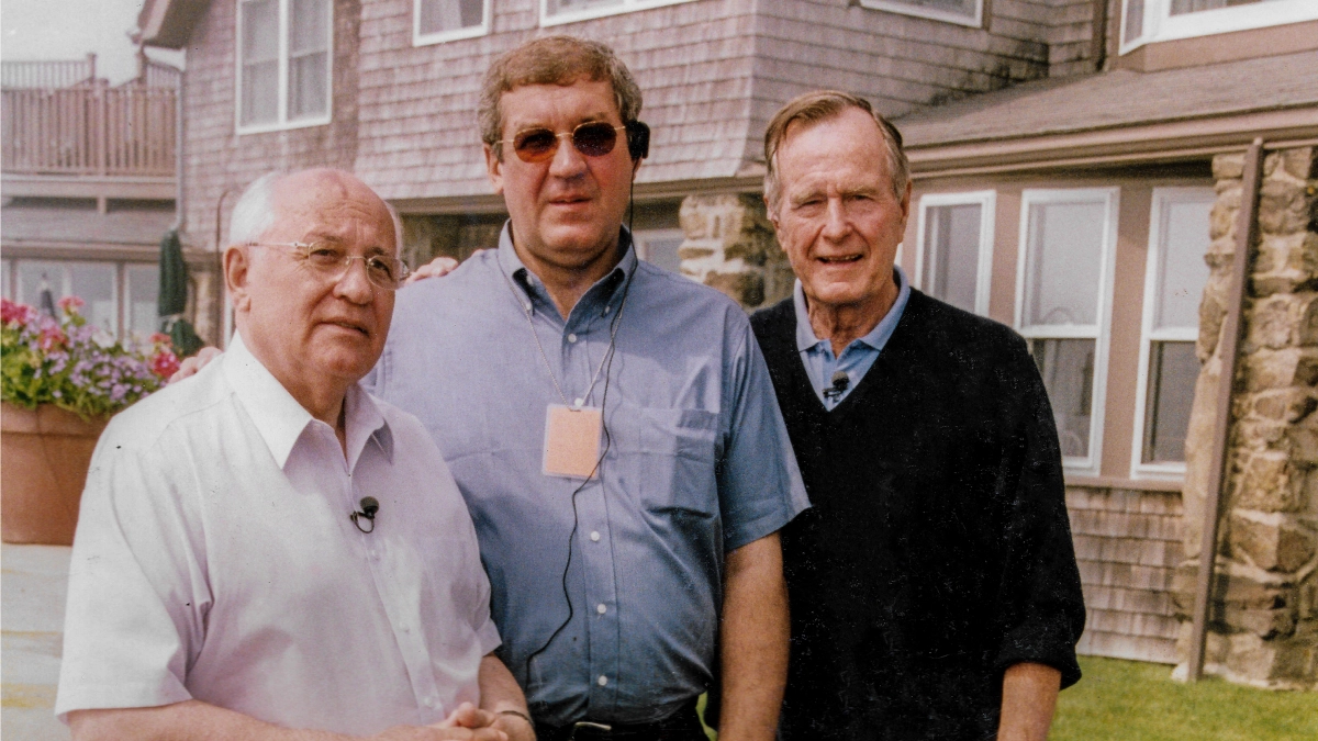 Mihail Gorbacsov, Zolcer János és idősebb George Bush az Egyesült Államokban – Forrás: maszol.ro