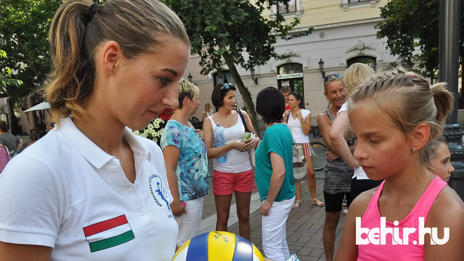 Molcsányi Rita egy korábbi Sporthétfőn – Fotó: behir.hu/Such Tamás