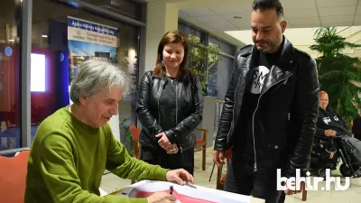 Dolák-Saly Róbert, Sajti Anita és Nédó Géza– Fotó: behir.hu/Such Tamás