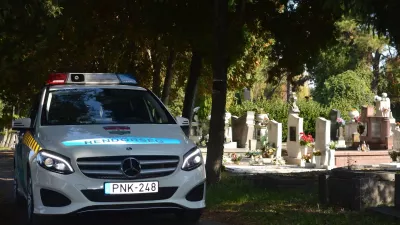 A rendőrség a megemlékezők fokozott figyelmét kéri a temetőkben,  sírkertekben. Forrás: police.hu