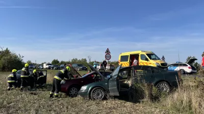 Baleset Békés és Békéscsaba között a 470-es főúton Fotó: Békési Önkormányzati Tűzoltóság/Facebook