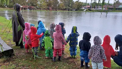 A sarkadi óvodások vadkacsalesen egy szép őszi, esős napon